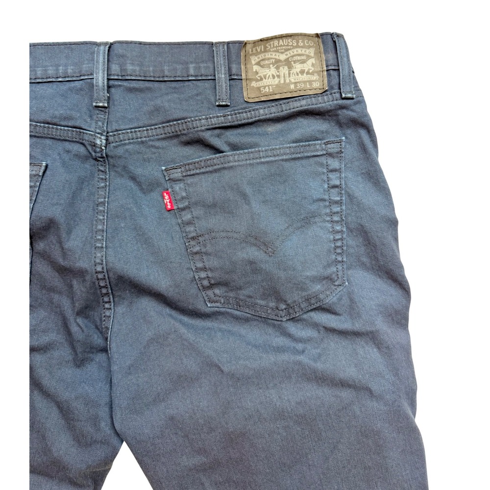 Levis 541 Athletic Fit Taper Jeans Men 39x30 Dark Indigo Blue Stretch Denim Pant - Picture 3 of 3
